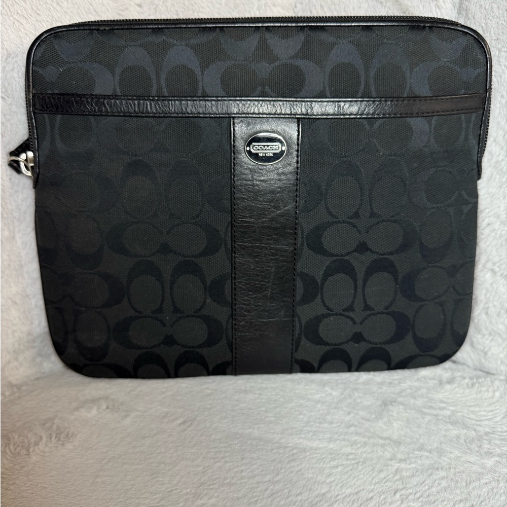 SOLD - Coach Signature C IPad Case